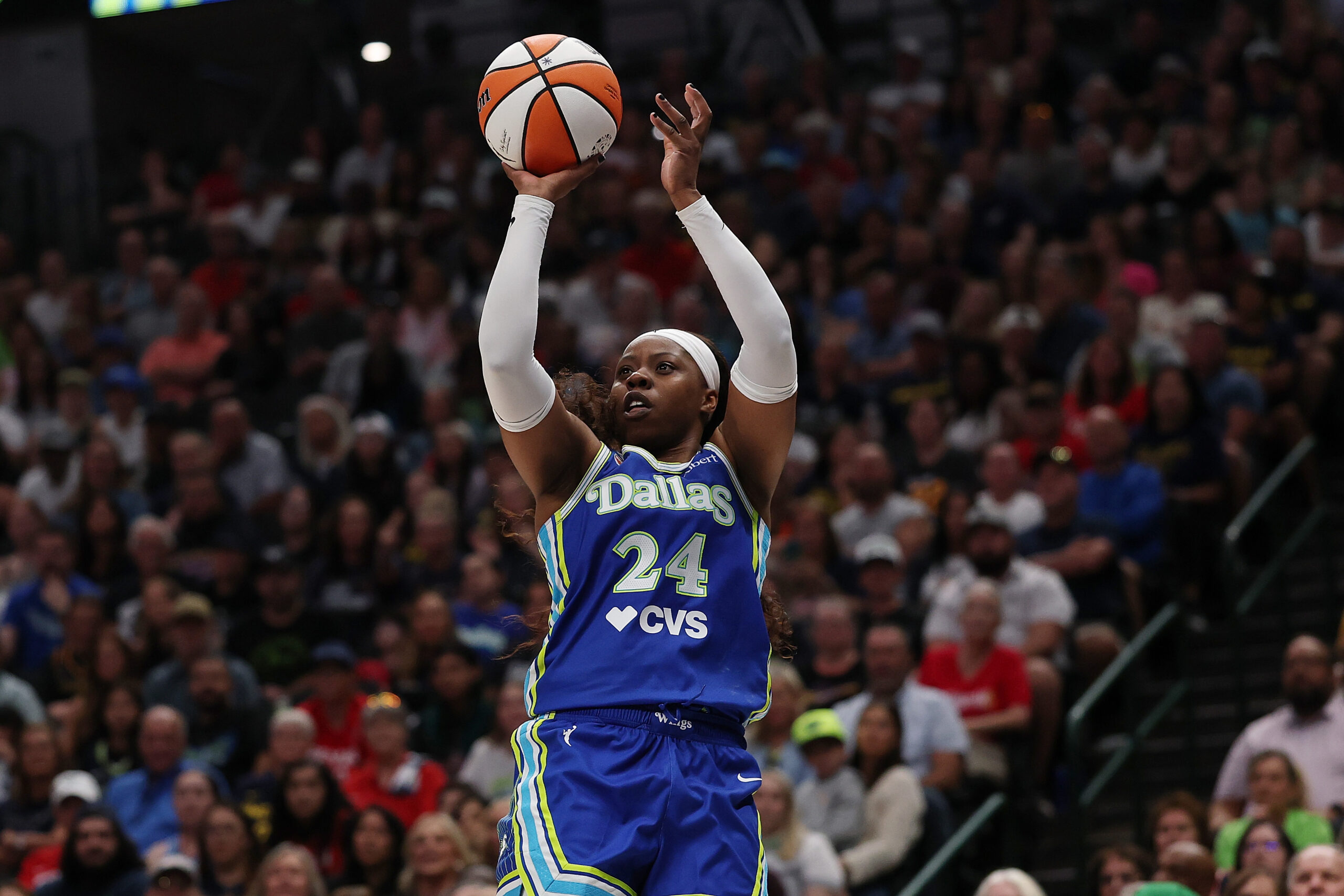 Wings Defeat Fever, 91-85, at Sold-Out AAC